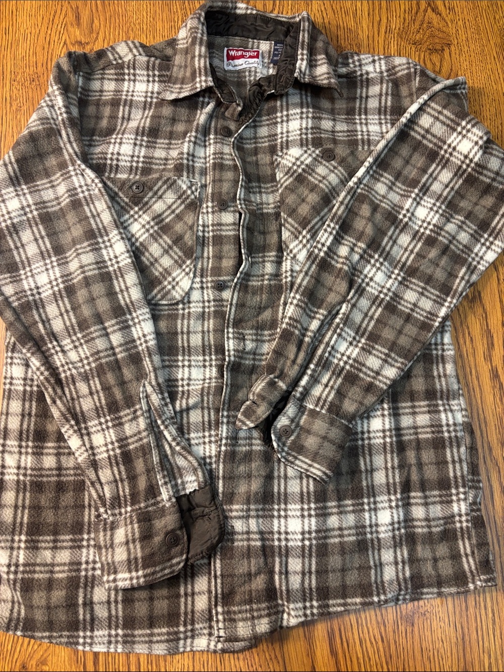 Wrangler Men's Long Sleeve Fleece Plaid Button Up Shirt Long Sleeve Fleece Plaid